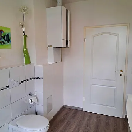 Erika 06 - Nur 50 M Zum Ostssestrand