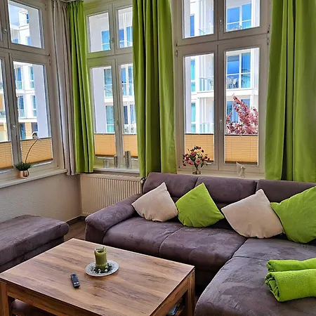 Erika 06 - Nur 50 M Zum Ostssestrand * ゼーバート・ヘリングスドルフ